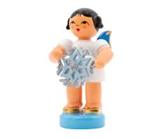 Engel stehend mit Schneekristall, blaue Flügel